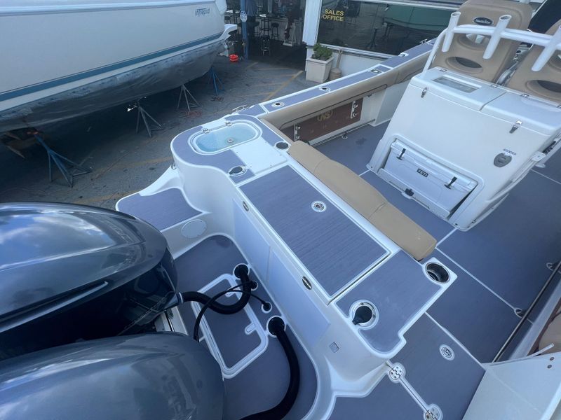 2019 NauticStar 28XS