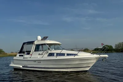 1996 Marex 280 Holiday