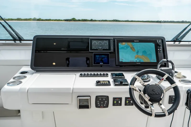 Julie Boo II Yacht Photos Pics 