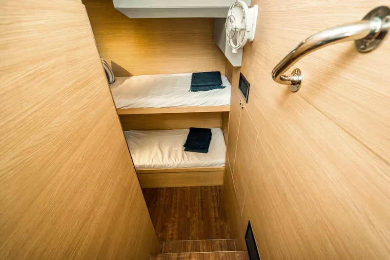 Julie Boo II Yacht Photos Pics 