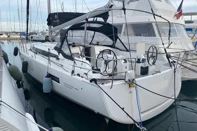 2022 Jeanneau Sun Odyssey 490