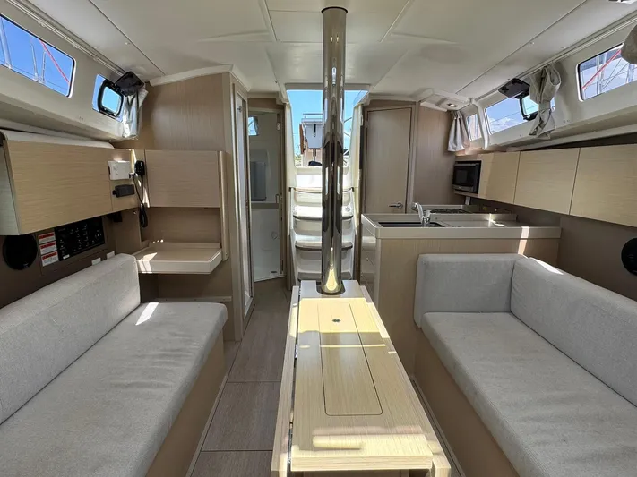 Why Knot Yacht Photos Pics 