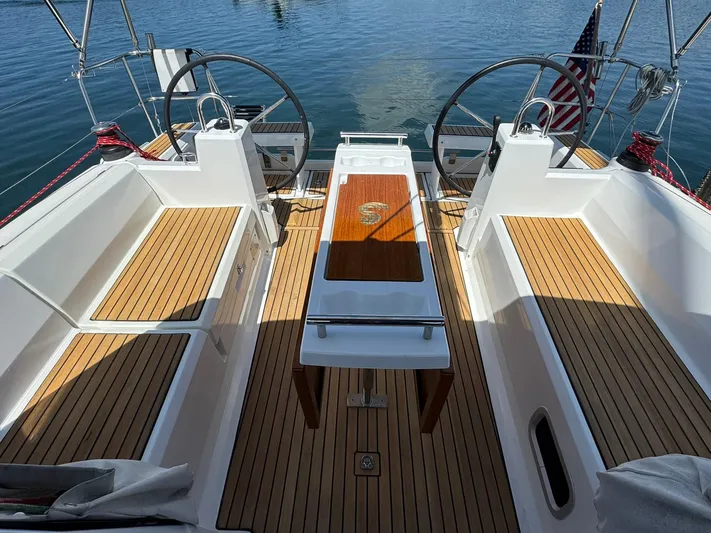 Why Knot Yacht Photos Pics 