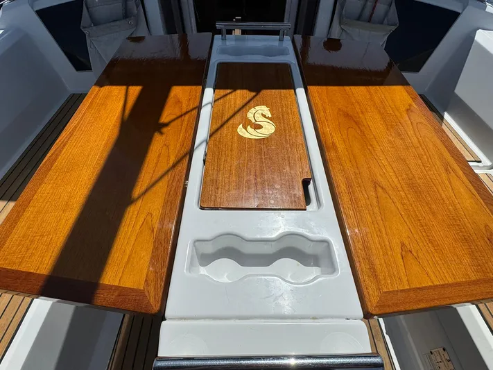 Why Knot Yacht Photos Pics 
