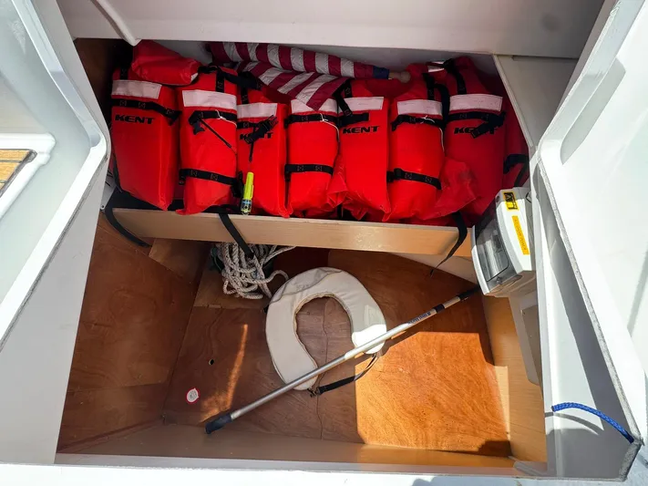 Why Knot Yacht Photos Pics 