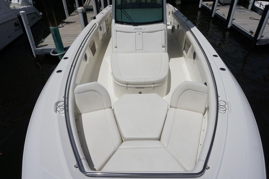 2014 Boston Whaler 350 Outrage