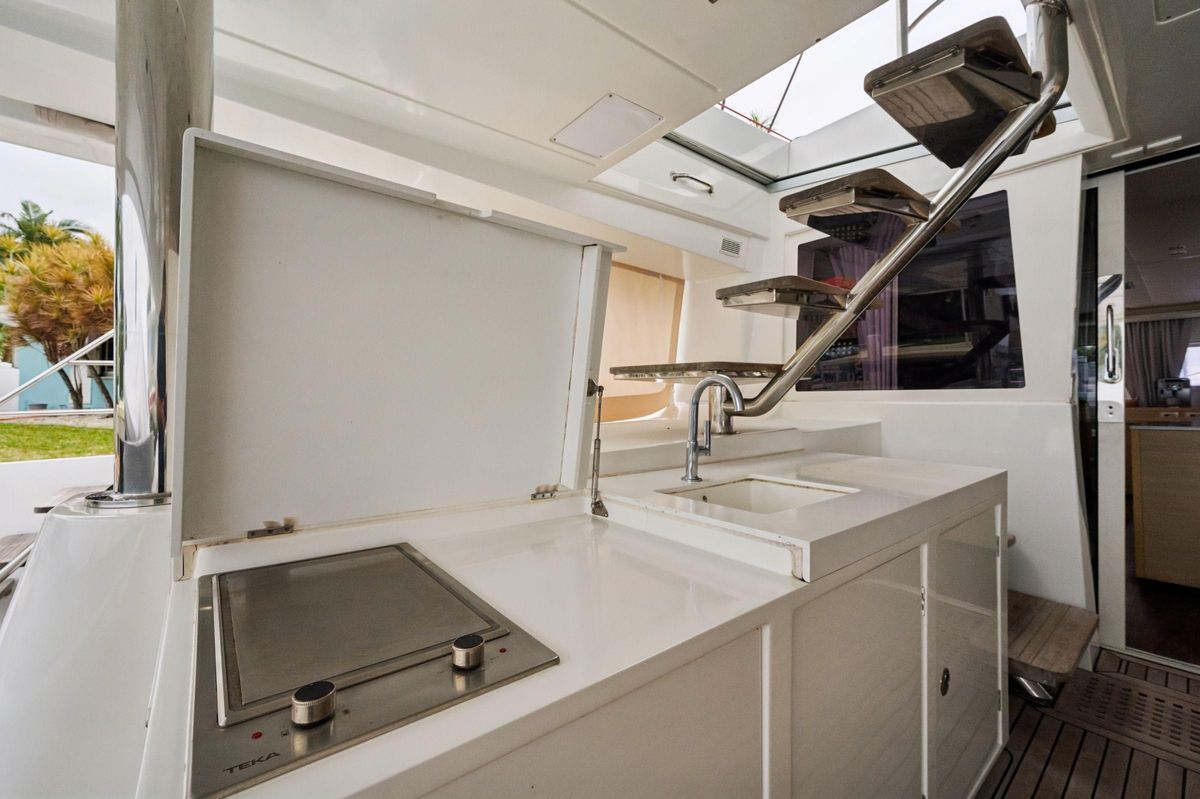 2014 Lagoon 62 
