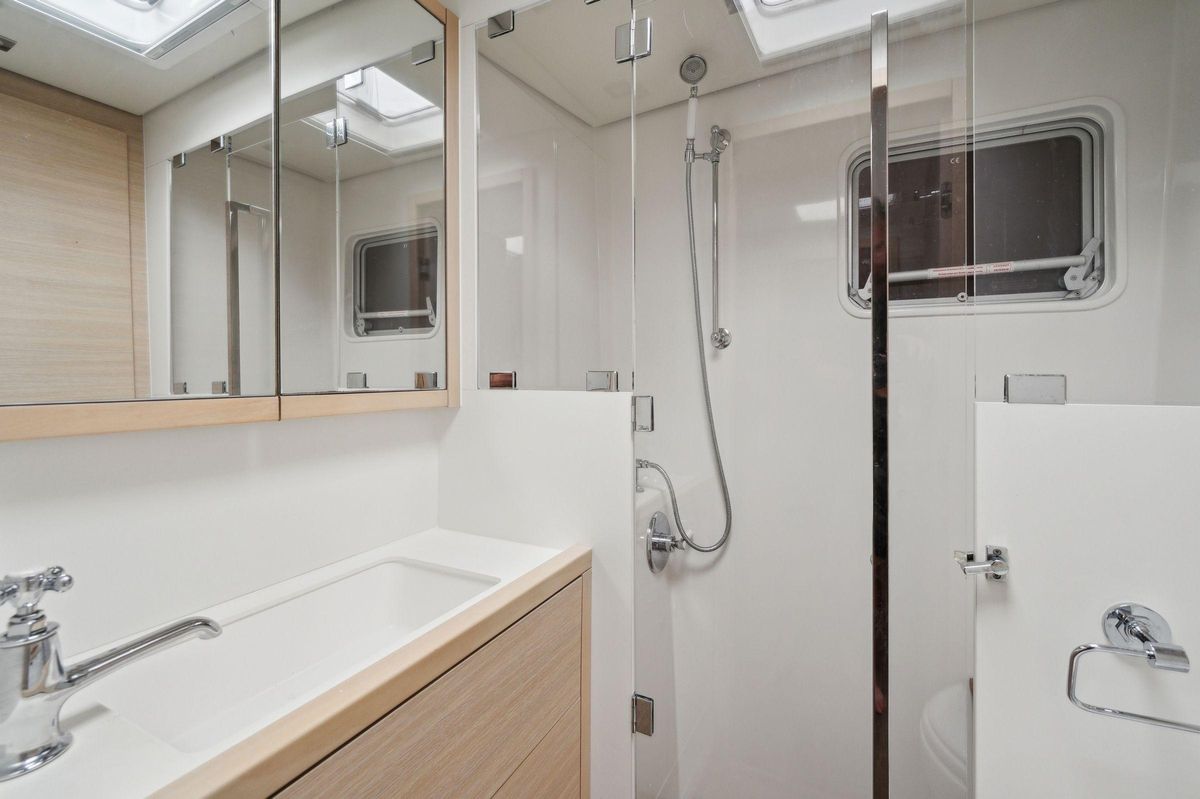 2014 Lagoon 62 