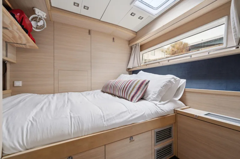 Nomada Yacht Photos Pics 