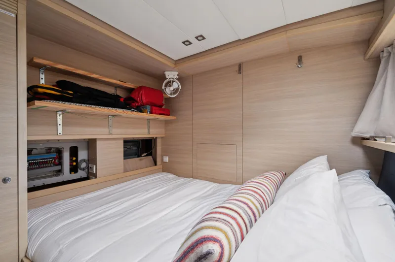 Nomada Yacht Photos Pics 