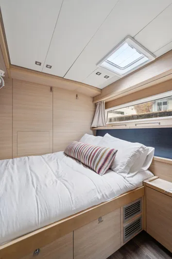 Nomada Yacht Photos Pics 