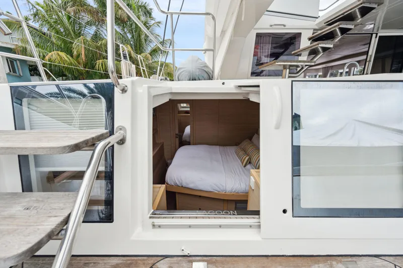 Nomada Yacht Photos Pics 