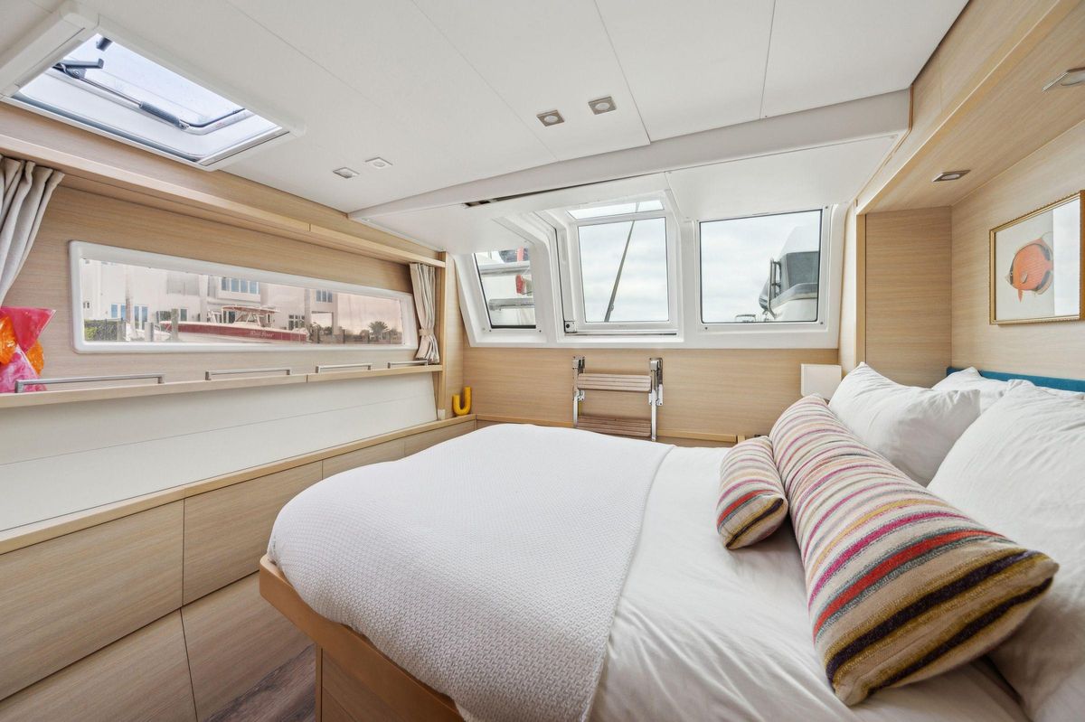 2014 Lagoon 62 