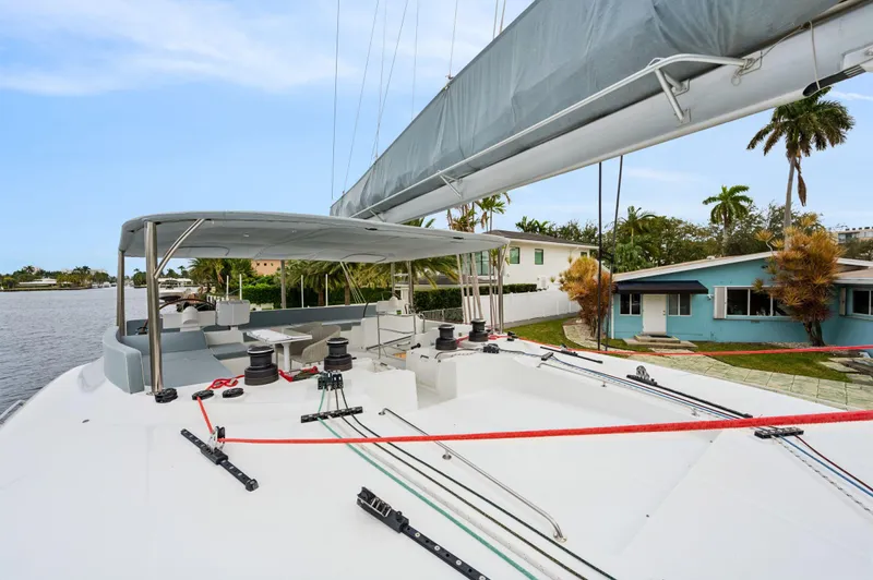 Nomada Yacht Photos Pics 