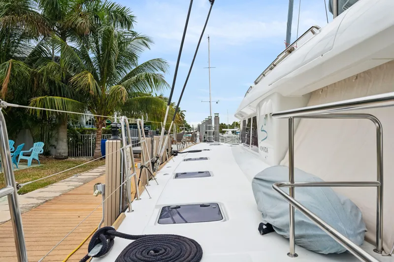 Nomada Yacht Photos Pics 