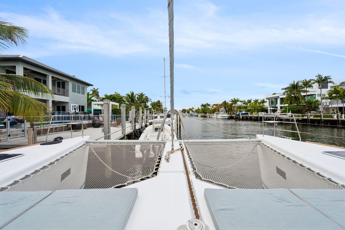 2014 Lagoon 62 