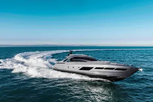 2019 Pershing 8X