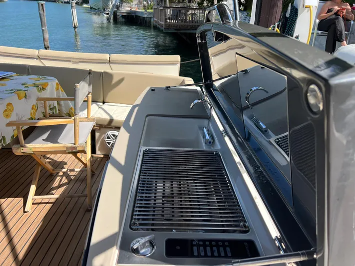 Amaretto Yacht Photos Pics 