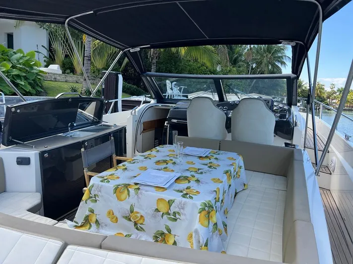 Amaretto Yacht Photos Pics 