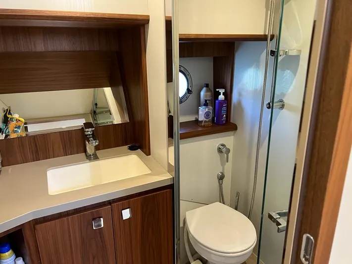 Amaretto Yacht Photos Pics 