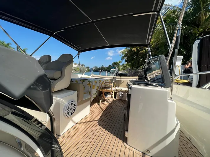 Amaretto Yacht Photos Pics 