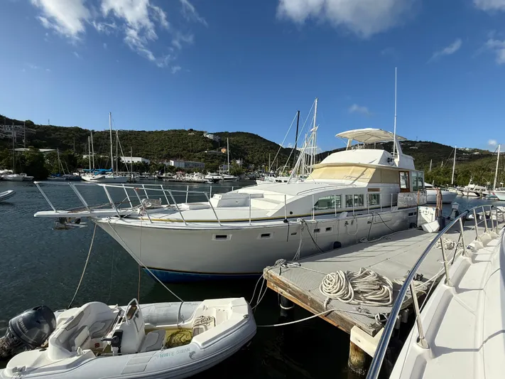 White Swan Yacht Photos Pics 