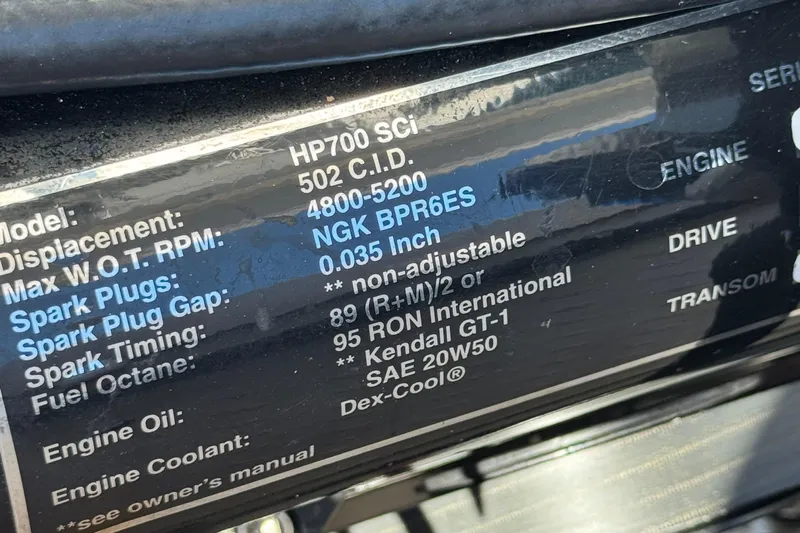 Jah Love Yacht Photos Pics Engine specifications label for 2015 Donzi 38 ZR, featuring HP700 SCI, 502 C.I.D.