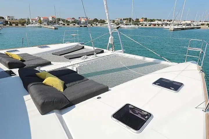 Masterdream Yacht Photos Pics Luxurious 2018 Lagoon 620 Esense yacht with spacious deck and comfortable seating.