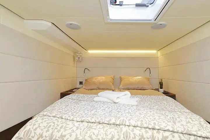 Masterdream Yacht Photos Pics Luxurious bedroom interior of 2018 Lagoon 620 Esense yacht with elegant bedding.