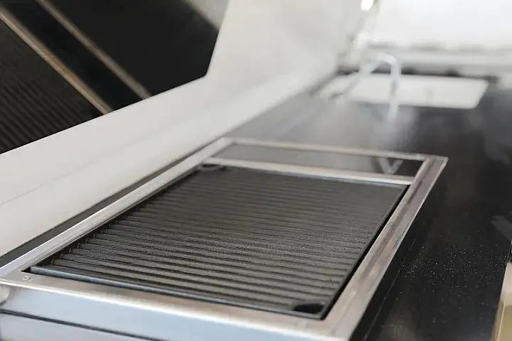 Masterdream Yacht Photos Pics Outdoor grill on Lagoon 620 Esense yacht, 2018 model, featuring sleek design.