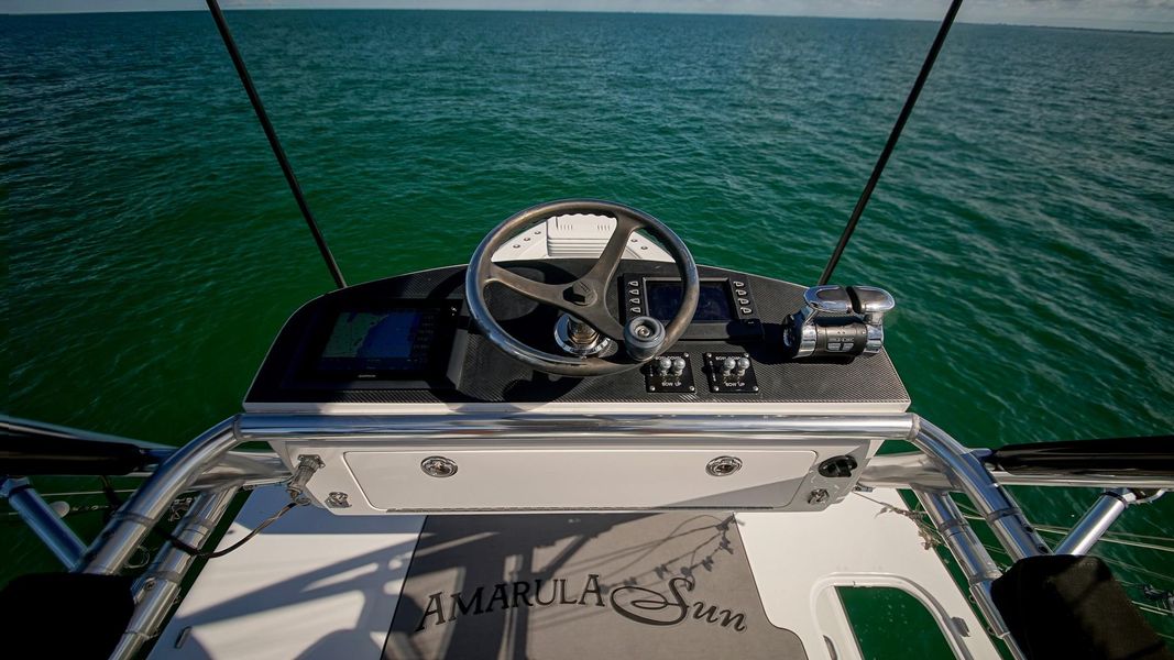 2014 Bahama 41 Center Console