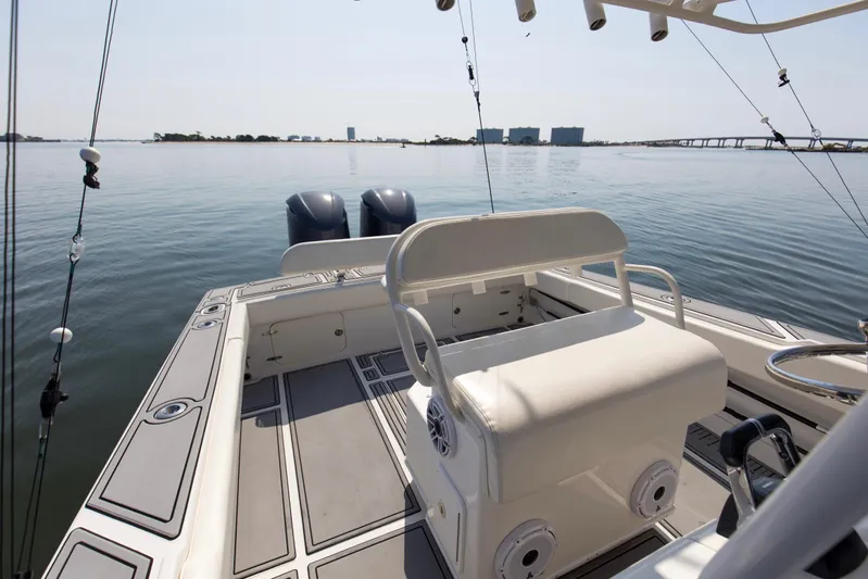 Smoke Show Yacht Photos Pics 2004 31 Jupiter 31FS Smoke Show Stern