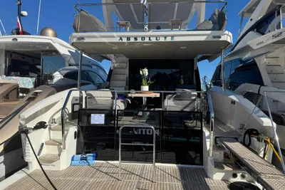2023 Absolute 60 Fly