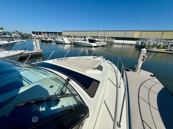 Explorer Yacht Photos Pics 