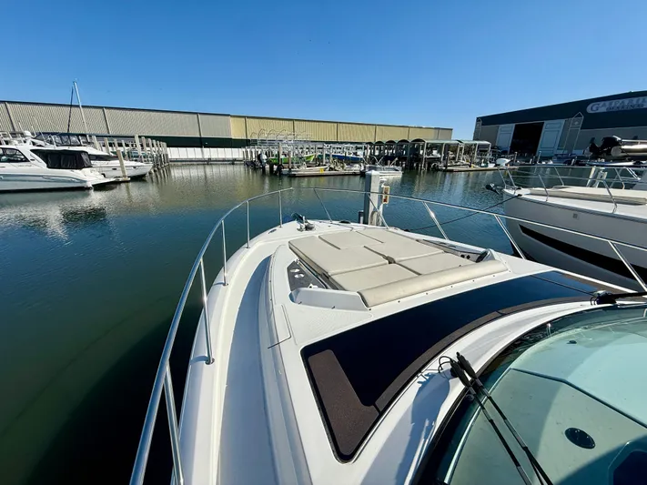 Explorer Yacht Photos Pics 