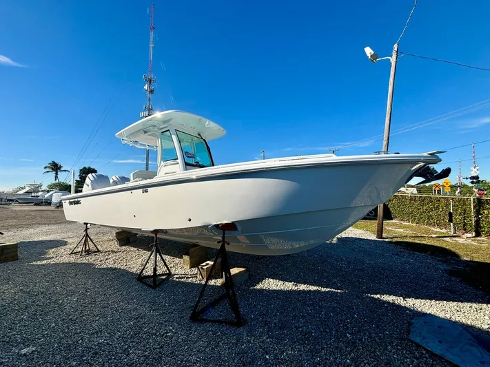  Yacht Photos Pics 2025 Everglades 273 Cc - Image 2
