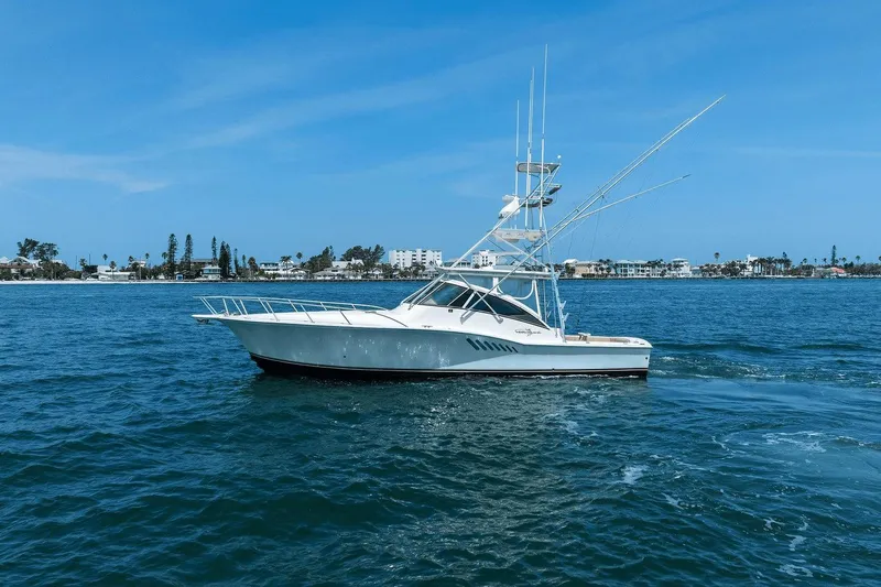 Blues Traveler Yacht Photos Pics 