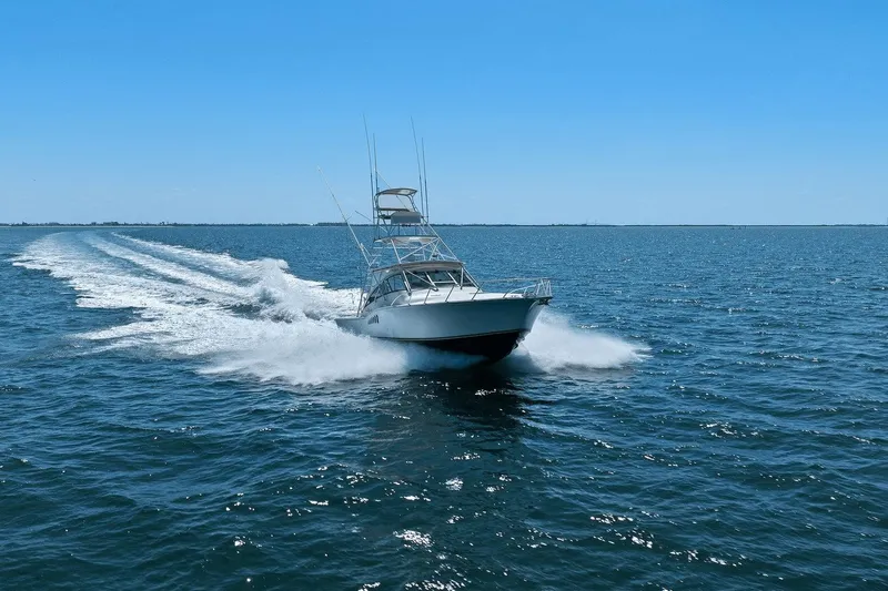 Blues Traveler Yacht Photos Pics 