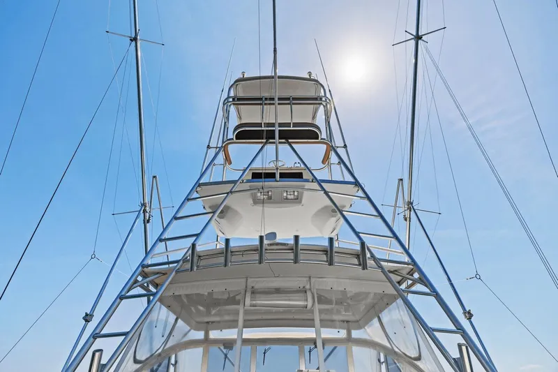 Blues Traveler Yacht Photos Pics 