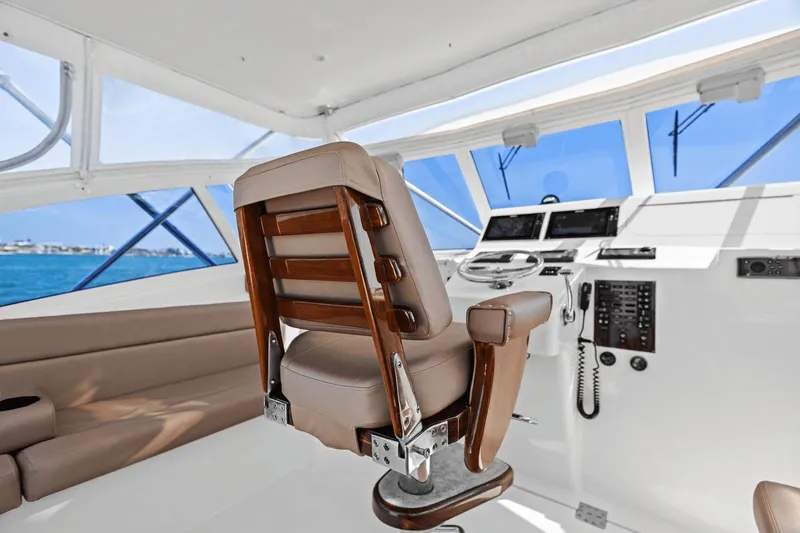 Blues Traveler Yacht Photos Pics 