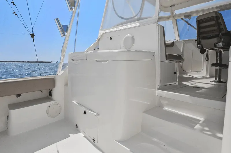 Blues Traveler Yacht Photos Pics 