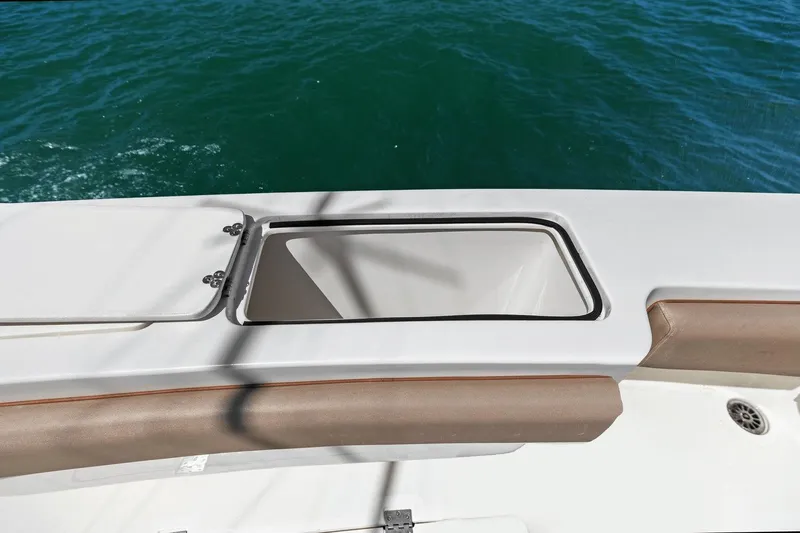 Blues Traveler Yacht Photos Pics 