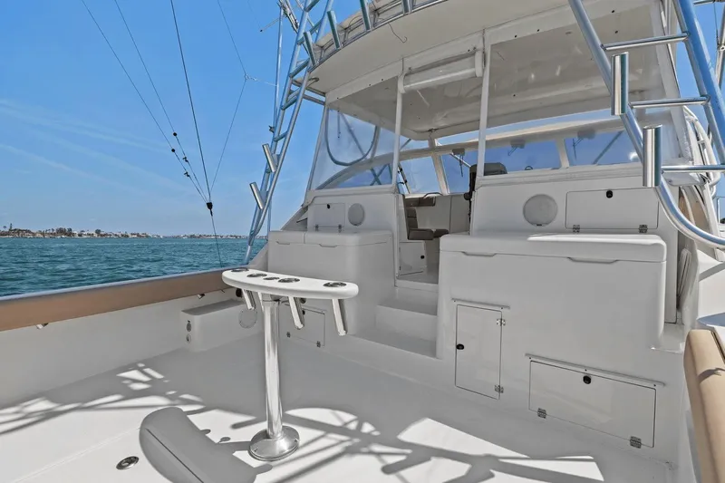 Blues Traveler Yacht Photos Pics 