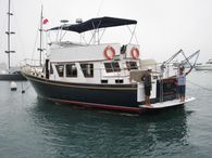 1982 Albin TRI-CABIN TRAWLER