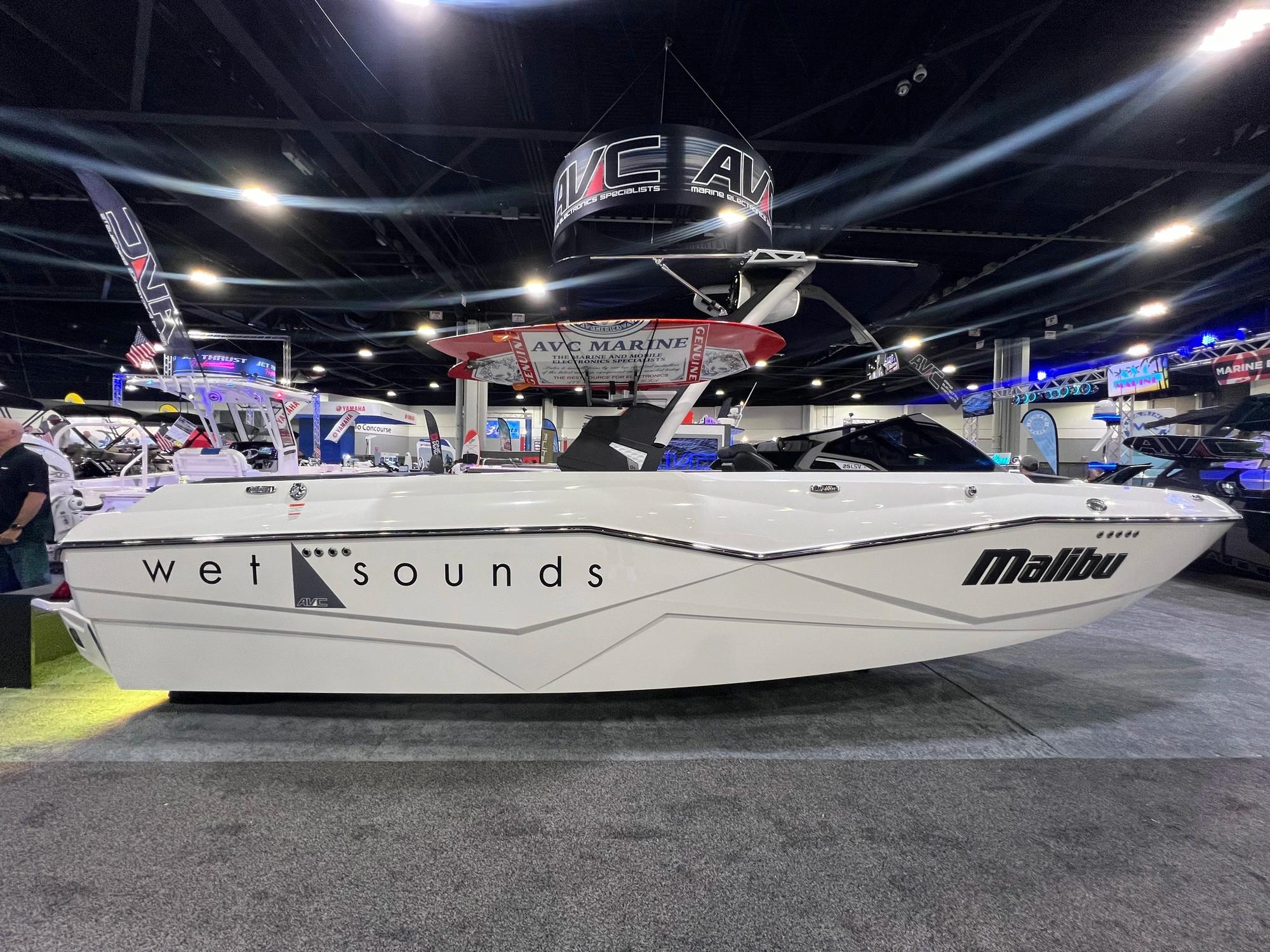 2024 Malibu Wakesetter 25 LSV Ski and Wakeboard for sale YachtWorld