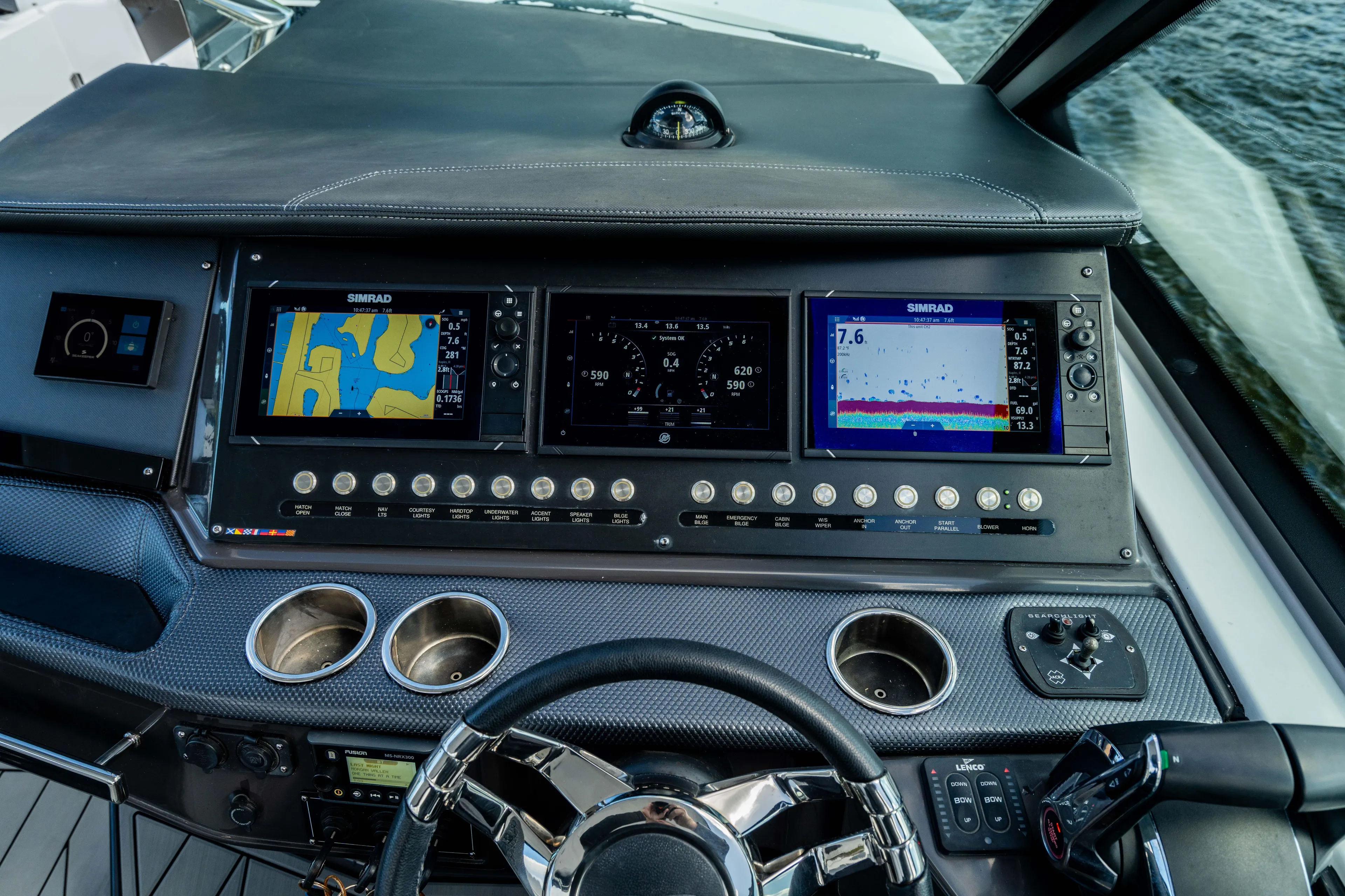  Yacht Photos Pics 2022 MONTEREY 385SS - Image 13