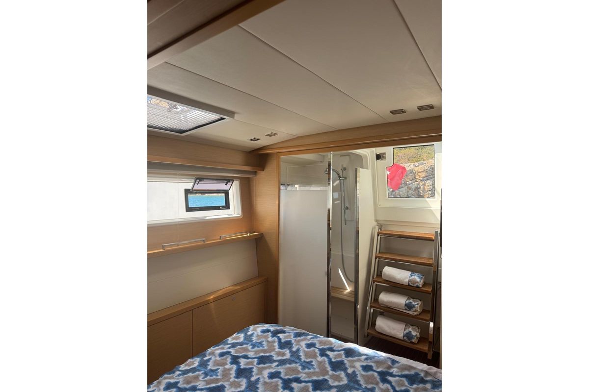 2015 Lagoon 56 