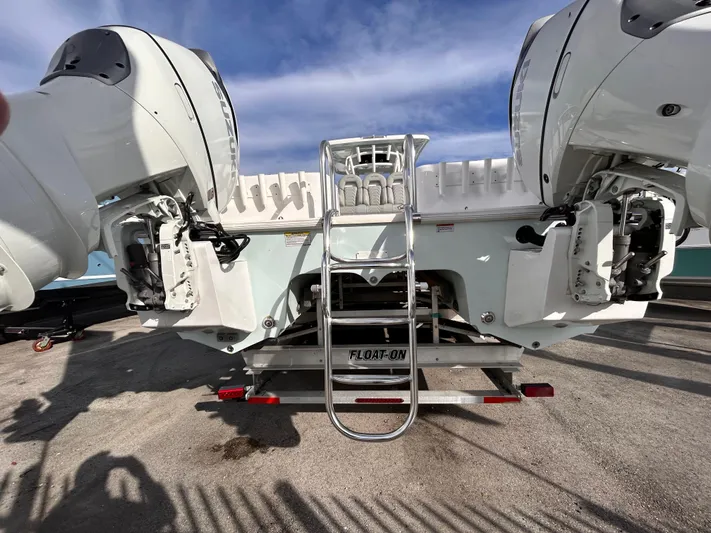  Yacht Photos Pics 2023 Twin Vee 340 Gfx - Image 11