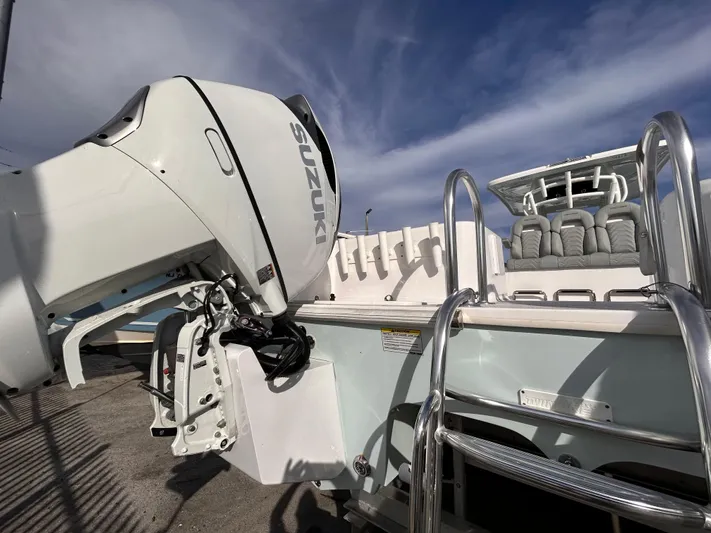  Yacht Photos Pics 2023 Twin Vee 340 Gfx - Image 10