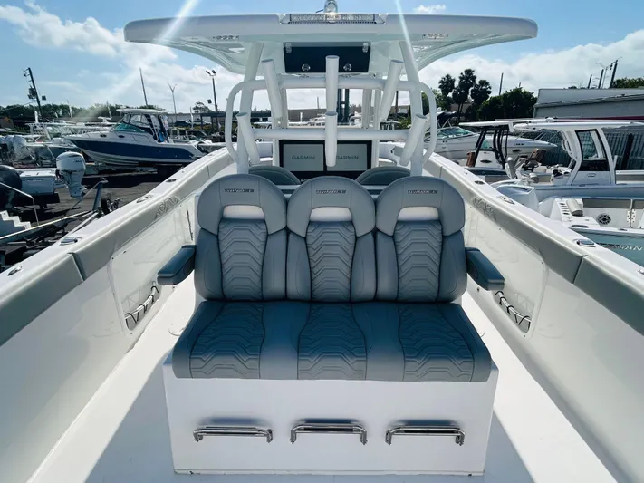  Yacht Photos Pics 2023 Twin Vee 340 Gfx - Image 29